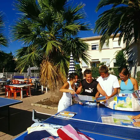 Les Lionceaux By Popinns منتجع *